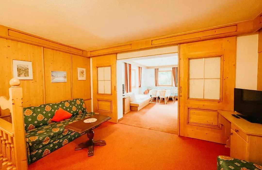 Alpenhotel Tirolerhof-1