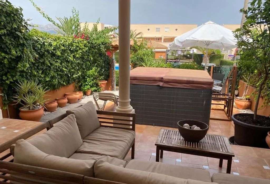 Alfaz Bed & Breakfast-1