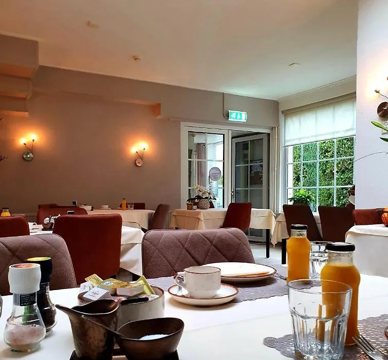 Hotel Pension Oranje-1
