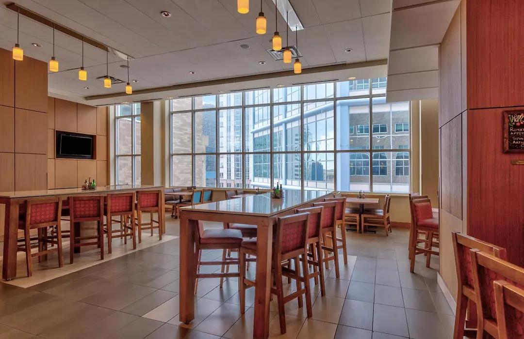 Hyatt Place Minneapolis/Downtown-1