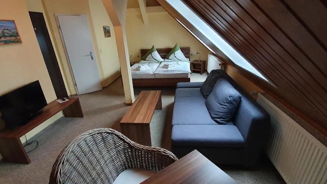 Restaurant&Hotel Olive-1