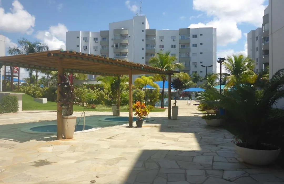 Lagoa Quente Flat Service-1