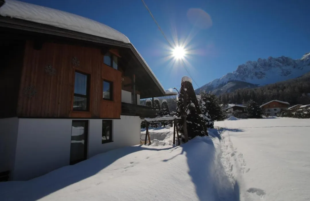 Residence Emmy-1