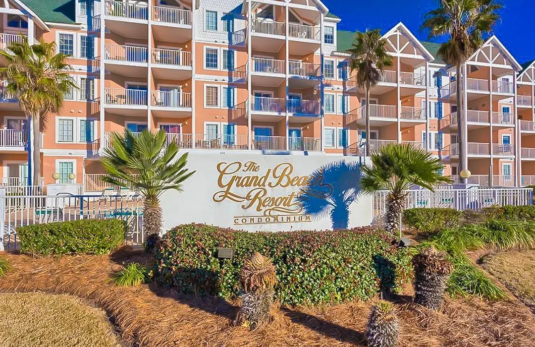 Grand Beach 316-1