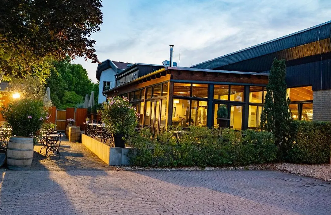 Monte Mare Sauna-Spa-Sports-Hotel-1