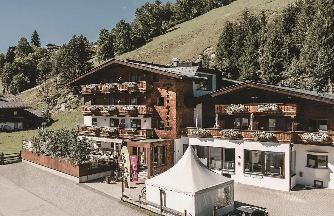 Hotel&Appartements Tiroler Buam-1