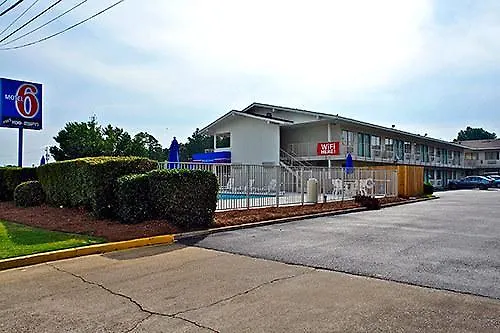 Rodeway Inn-1