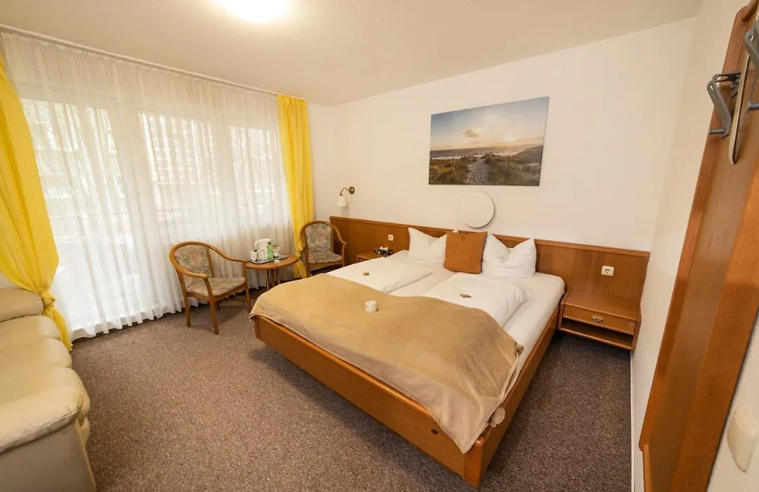 Hotel am Schlosspark Essen-1