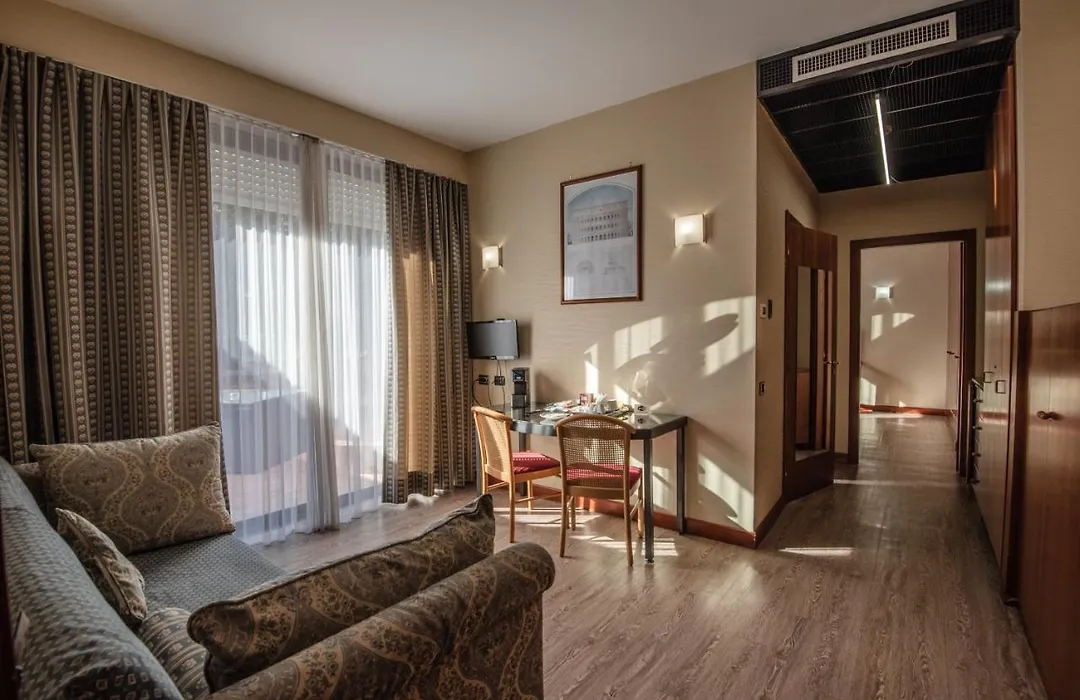 Hotel Petra-1