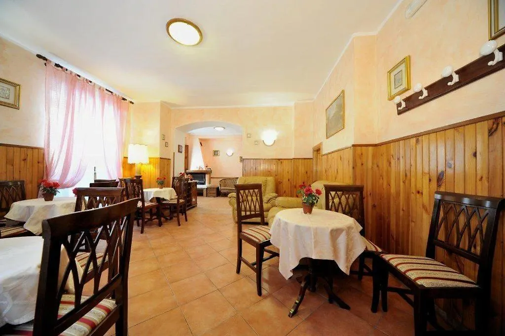 Albergo Pensione Paola-1