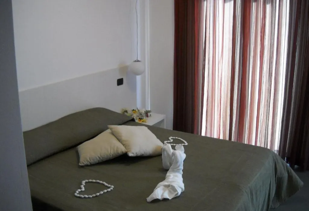 Le Formiche-1