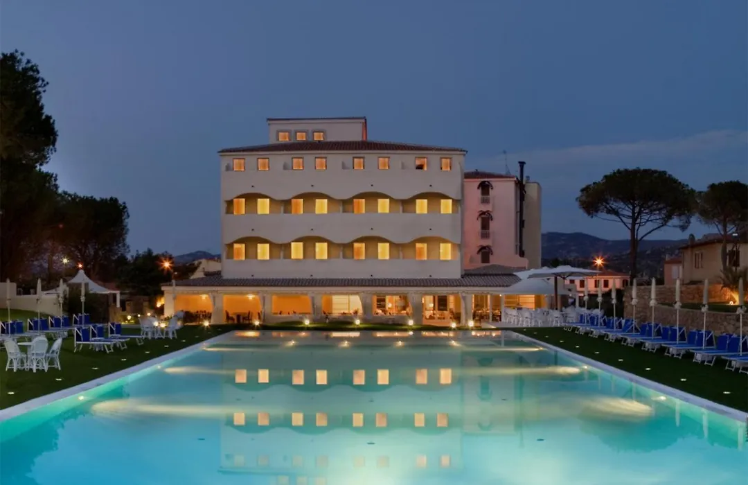 AHR Baja Hotel&Spa Cannigione-1