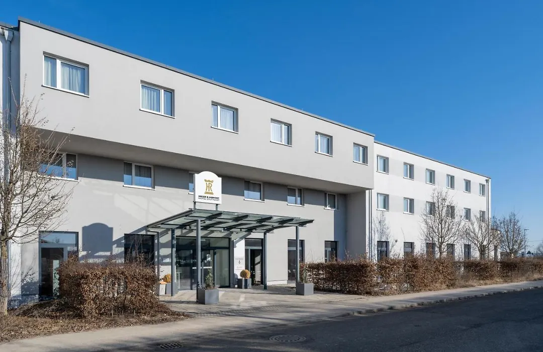Messe & Airport Hotel Stuttgart-1