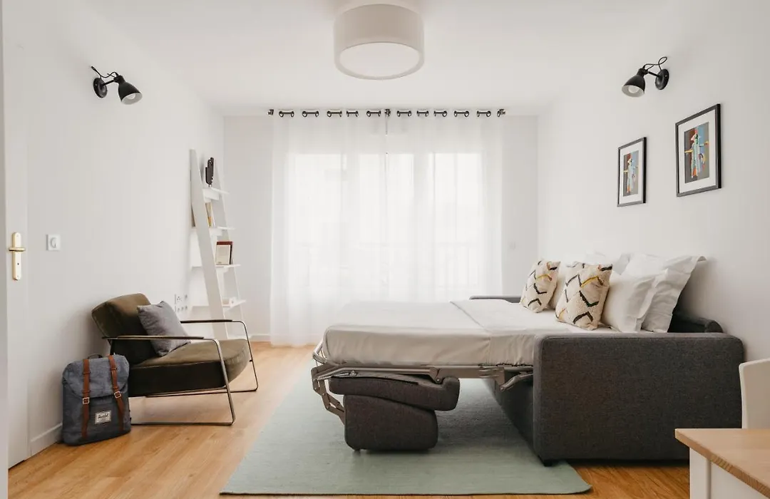 Edgar Suites Châtillon-1