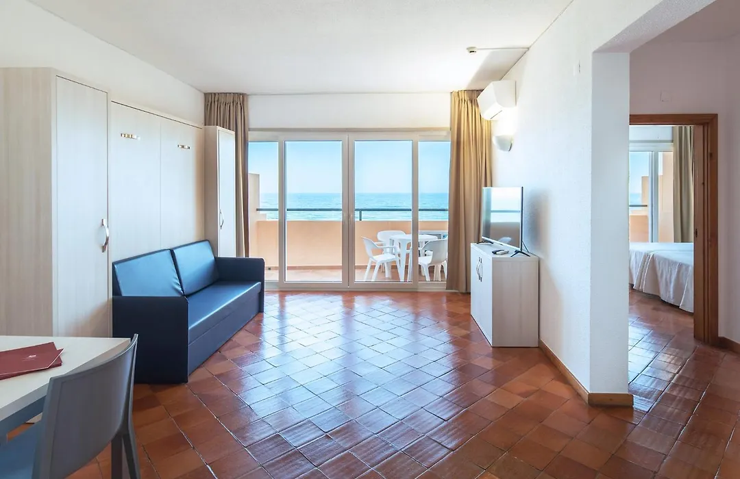 Meia Praia Lagos - Beach Club Apartments-1