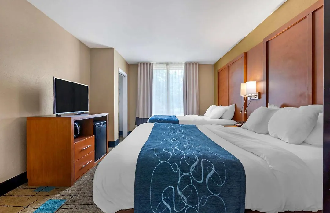 Comfort Suites Near Mcas Beaufort-1