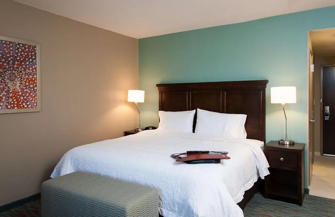 Hampton Inn & Suites Gulfport-1