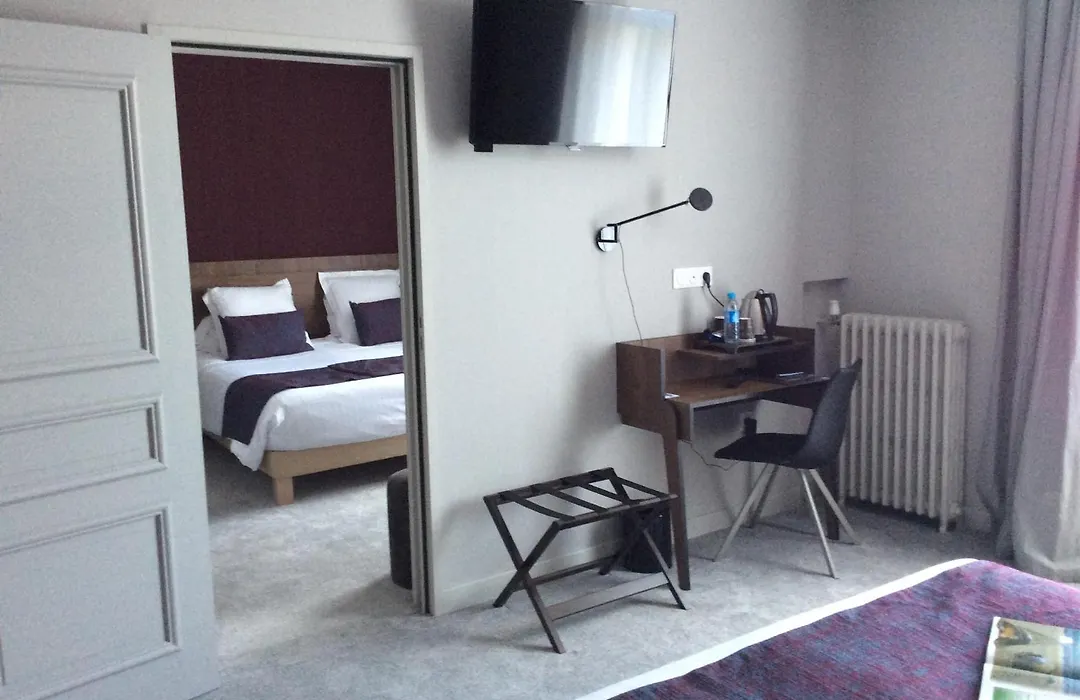 Best Western Le Duguesclin Hôtel-Restaurant-1