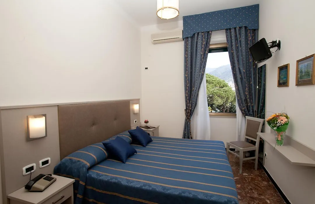 Hotel Giulio Cesare-1