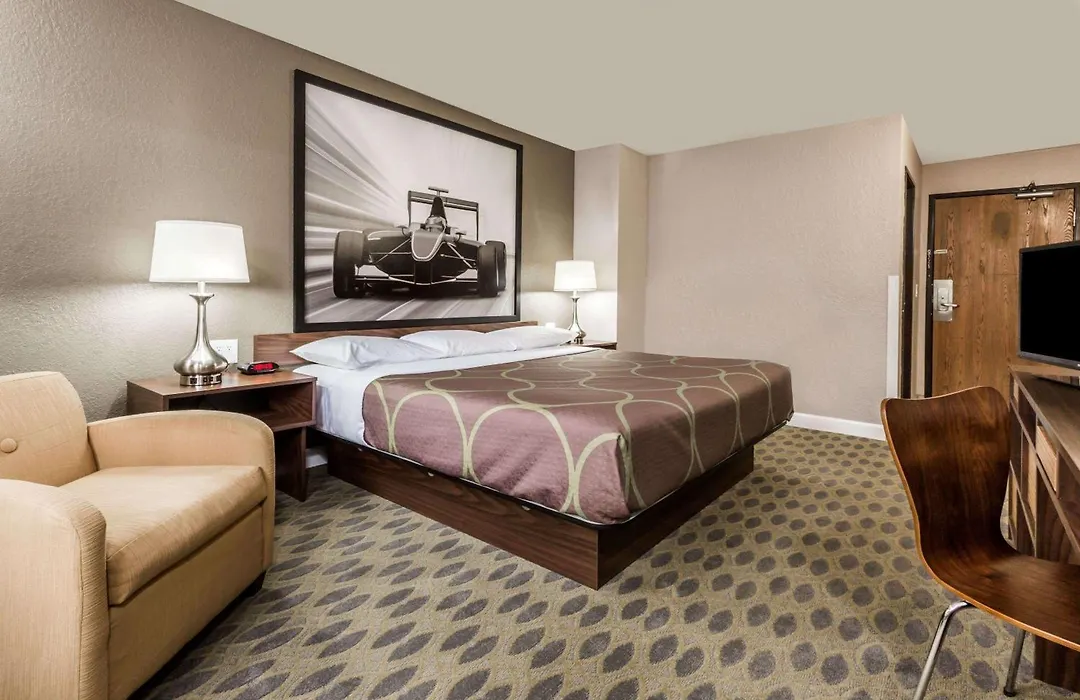 Super 8 By Wyndham Willows-1