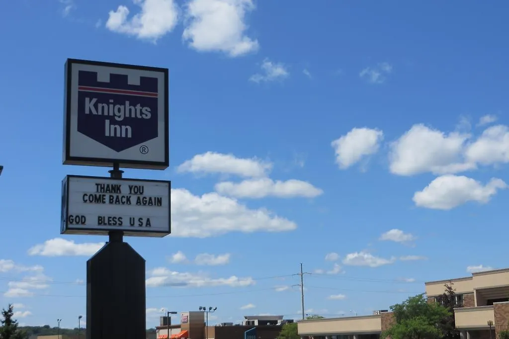 Knights Inn Canton-1
