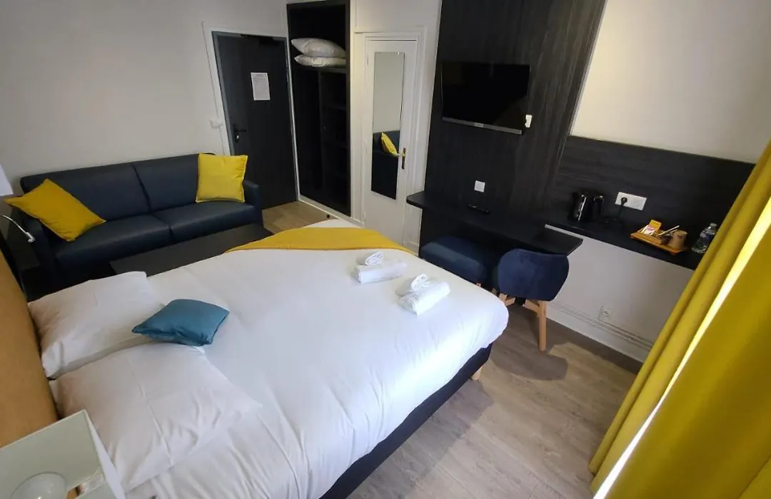 Hotel Le Cosy Riva Bella-1