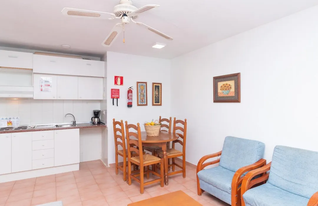 Aparto Residence Galetamar-1