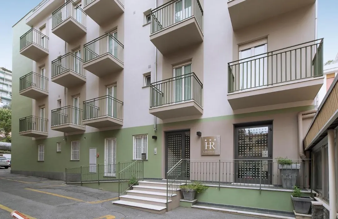 Hotel Residence Laigueglia free parking-1