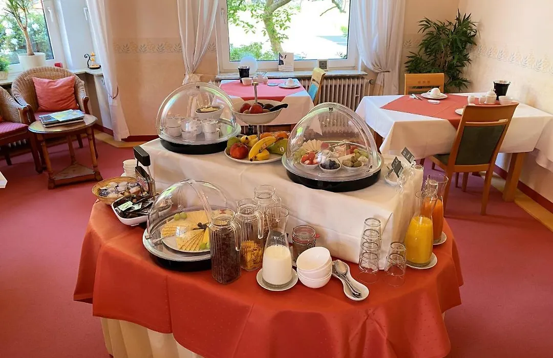 Alleehotel-Eschen-1