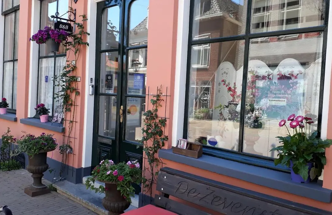 De Zevenster gevestigd aan de winkelstraat-1