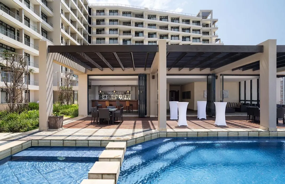 Premier Hotel East London Icc-1