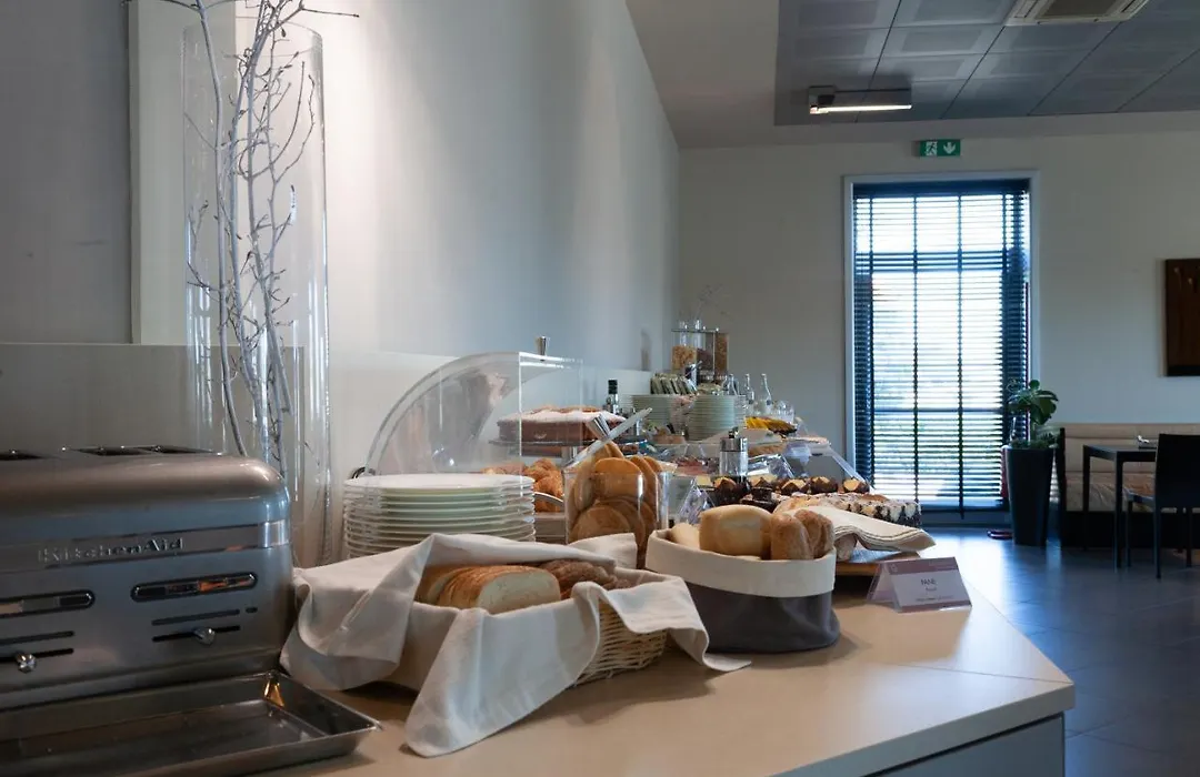 G Hotel Ancona-1