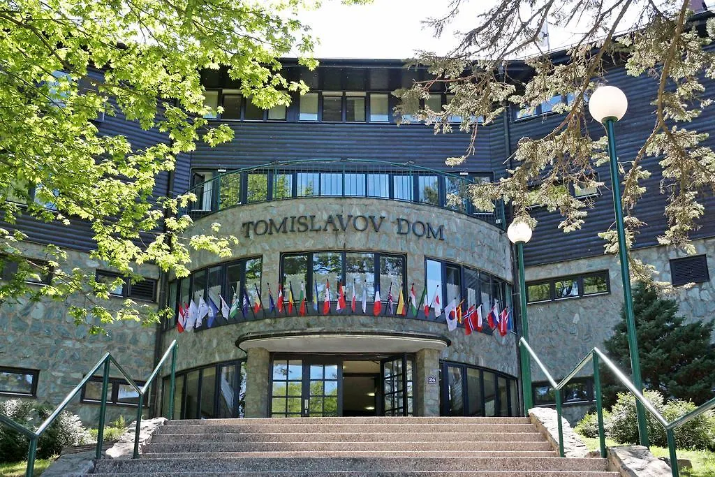 Hotel Tomislavov Dom-1