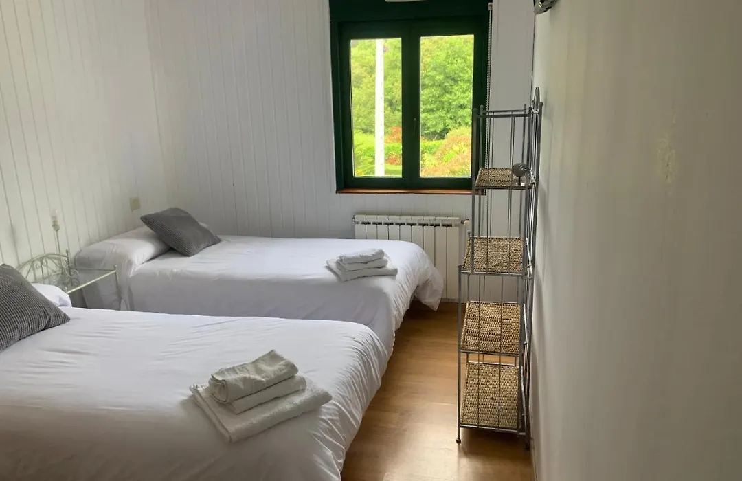 A Cochera Hostel-1