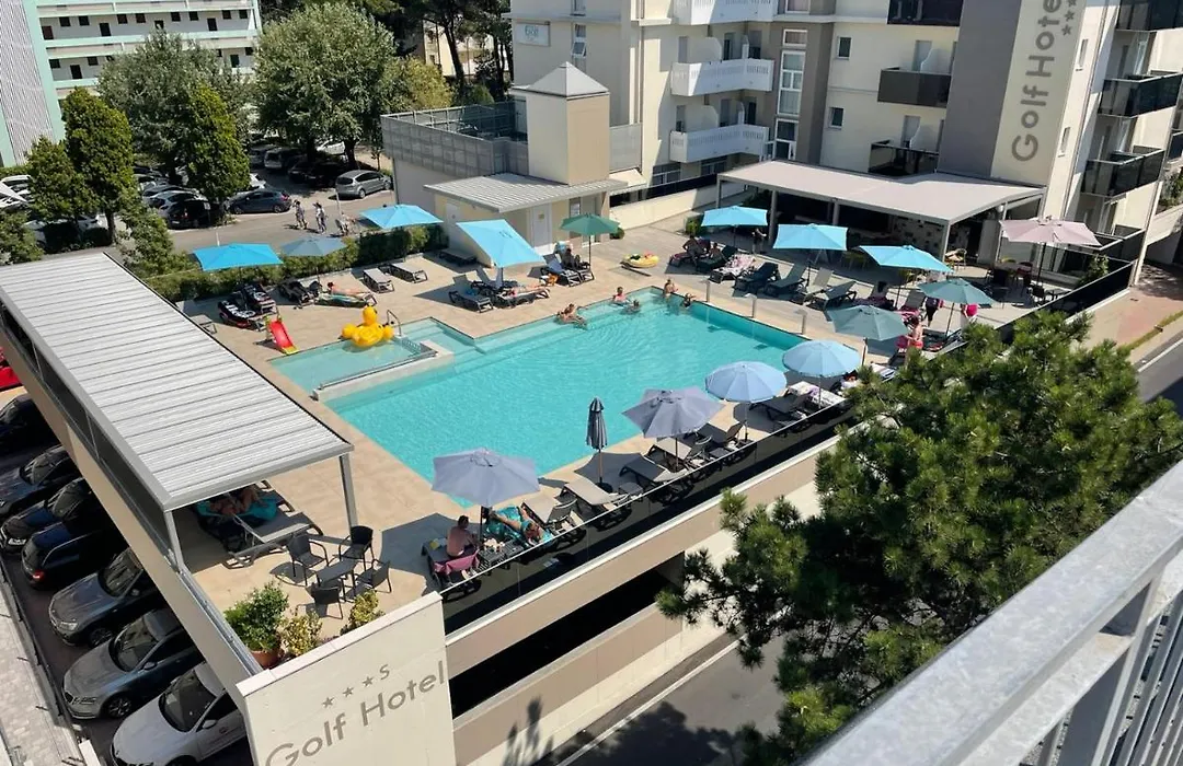 Hotel Golf ***S-1