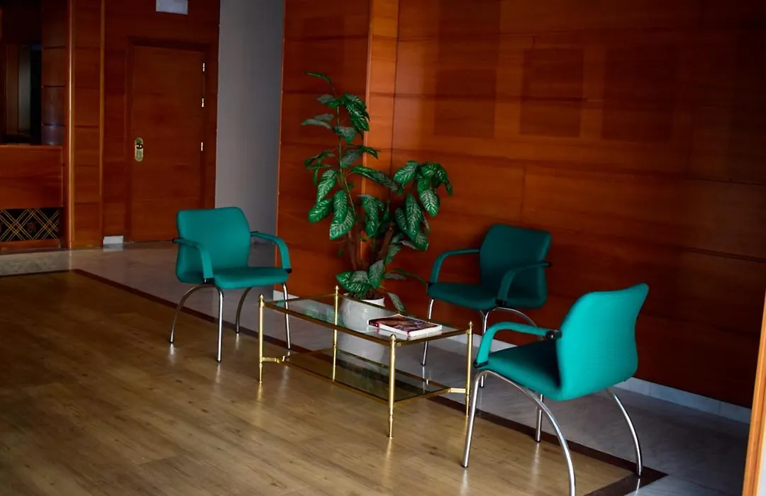 Aeropuerto Ifema Madrid Torre Premium-1