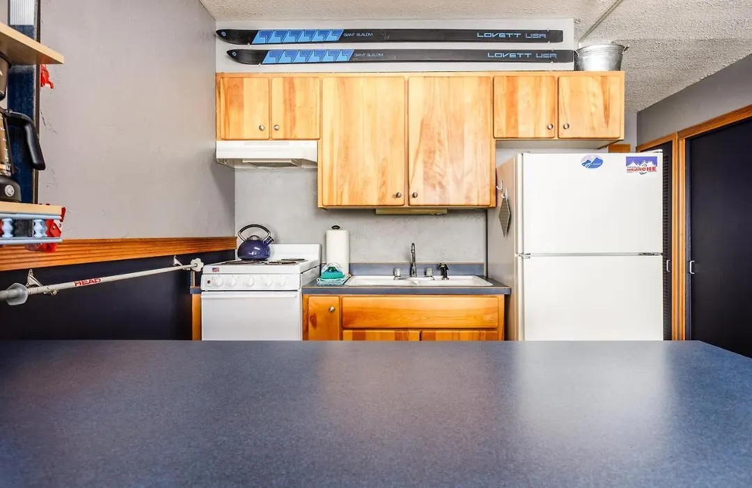 East Condo #218-1