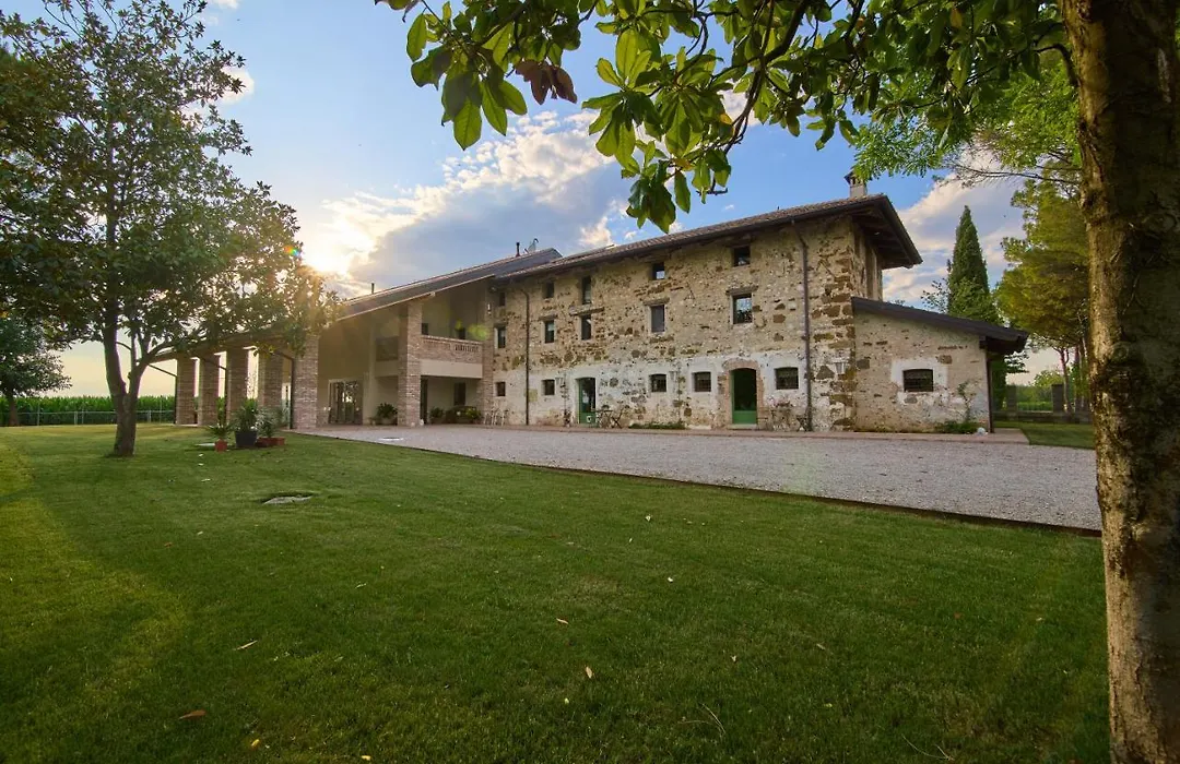 Casale San Pietro-1