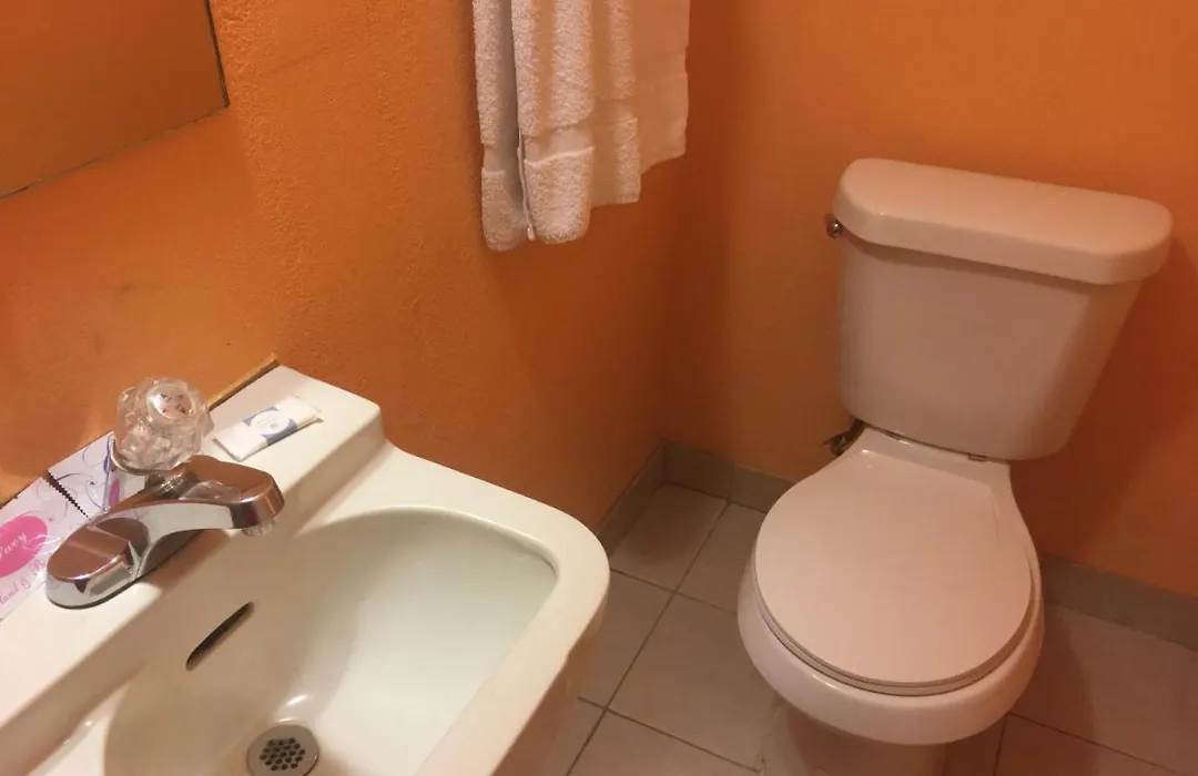 Westerner Motel-1