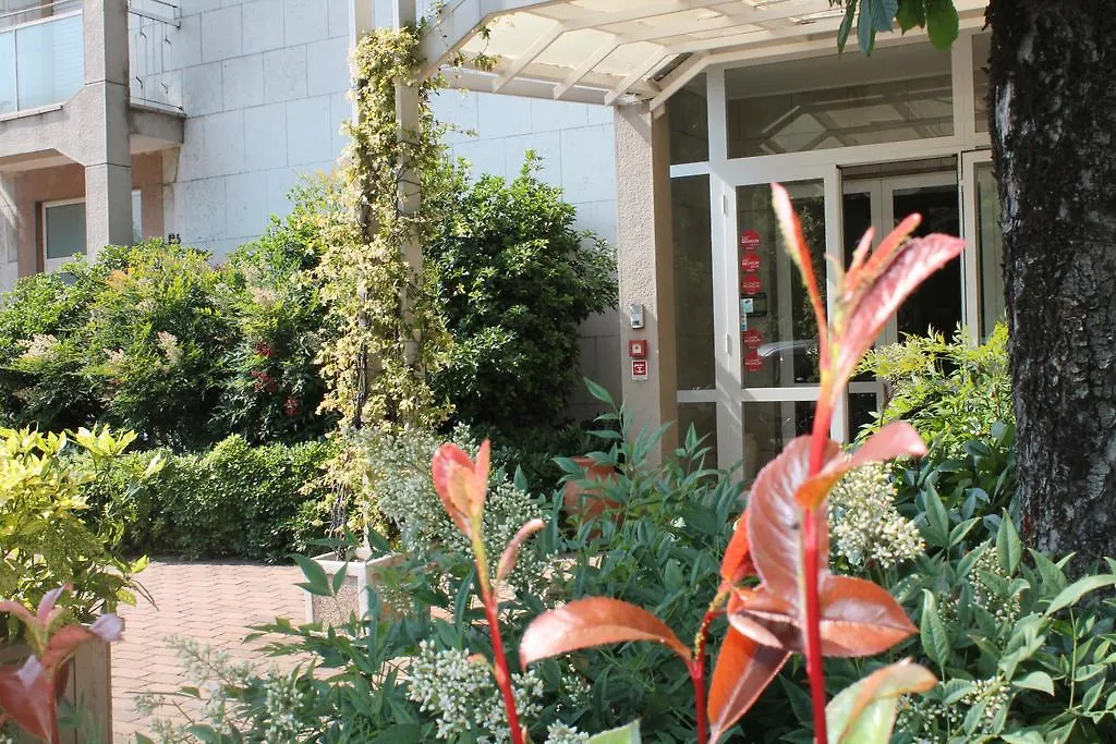 Hotel Cremona Viale-1