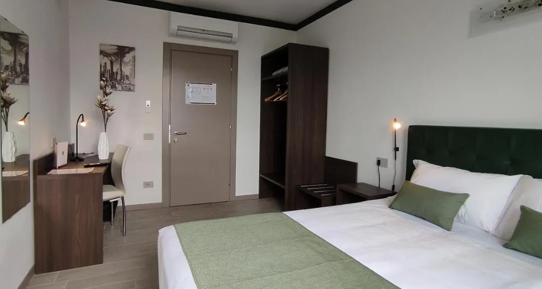 Suites Direzionale Carpi-1