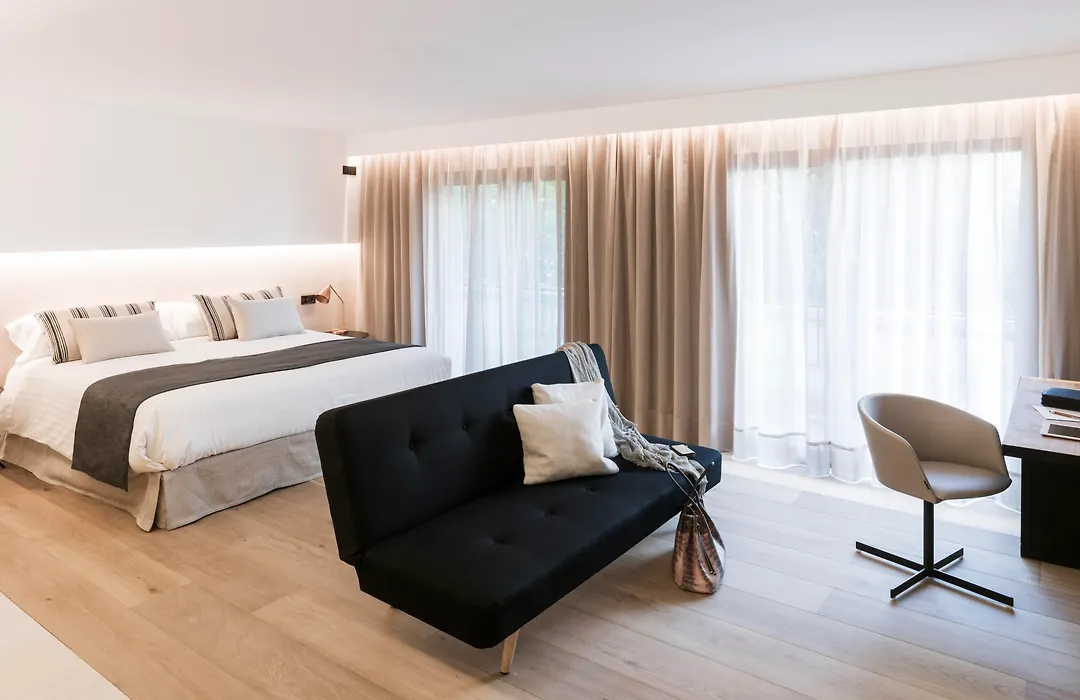 Nakar Hotel-1
