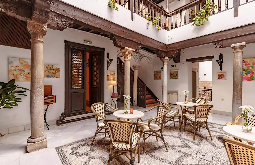 Casa del Capitel Nazarí-1