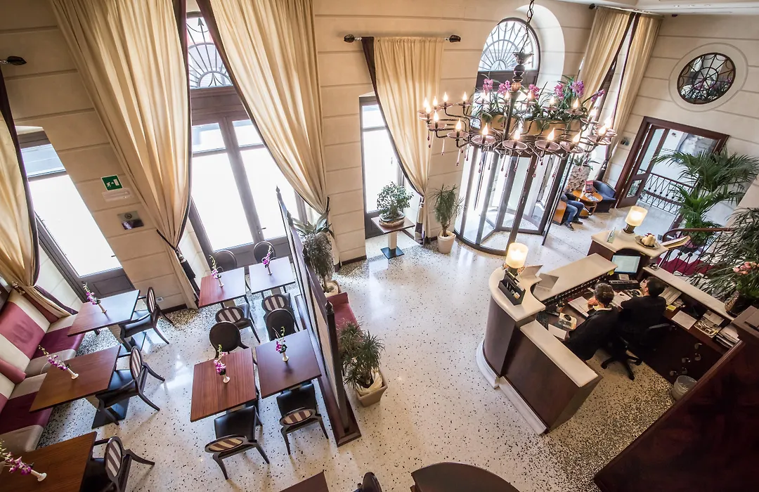 Victoria Hotel Letterario-1