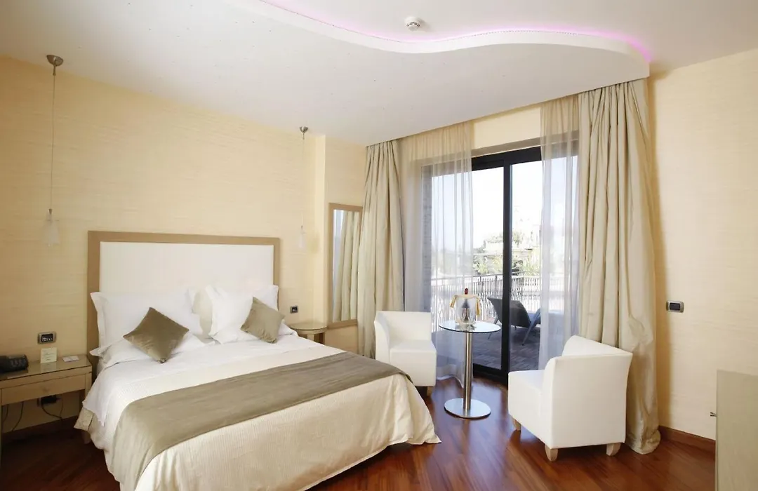 Hotel Villa Esperia-1