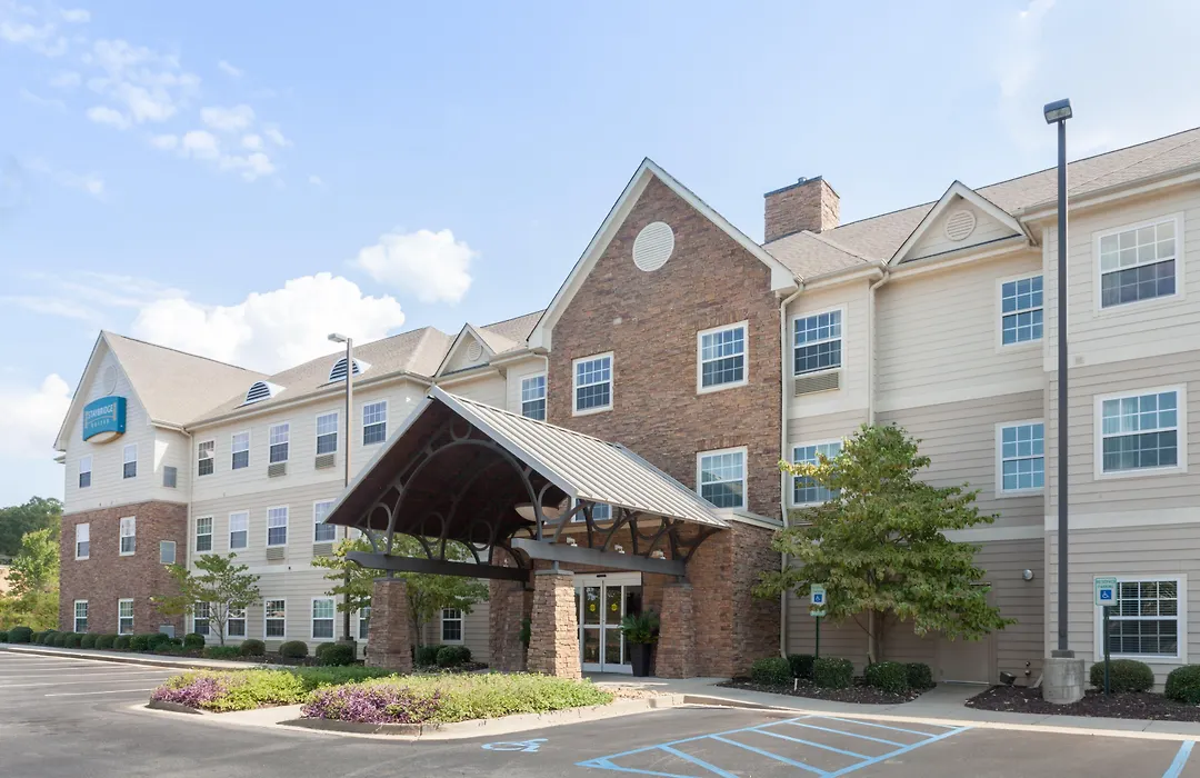 Hilton Greenville-1