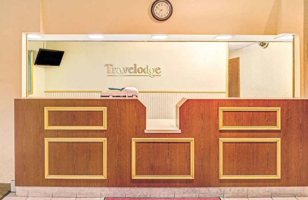 Travelodge By Wyndham Lincoln Airport I-80-1