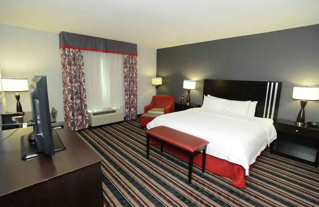 Hampton Inn & Suites Albany At Albany Mall-1