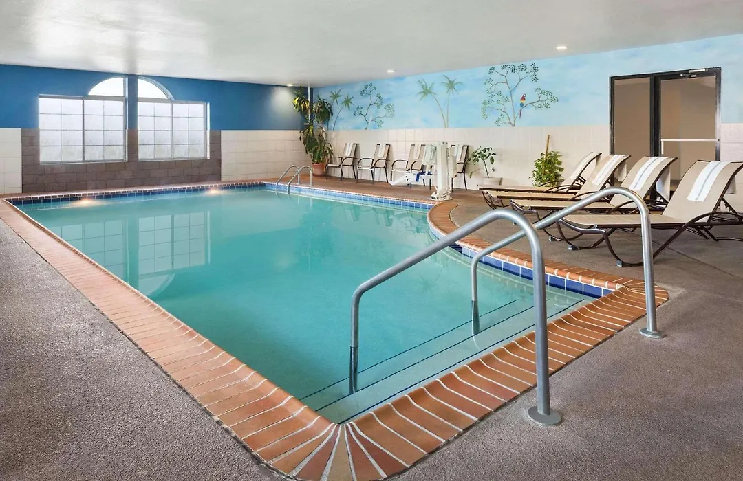 Country Inn & Suites By Radisson, Lexington, Ky-1