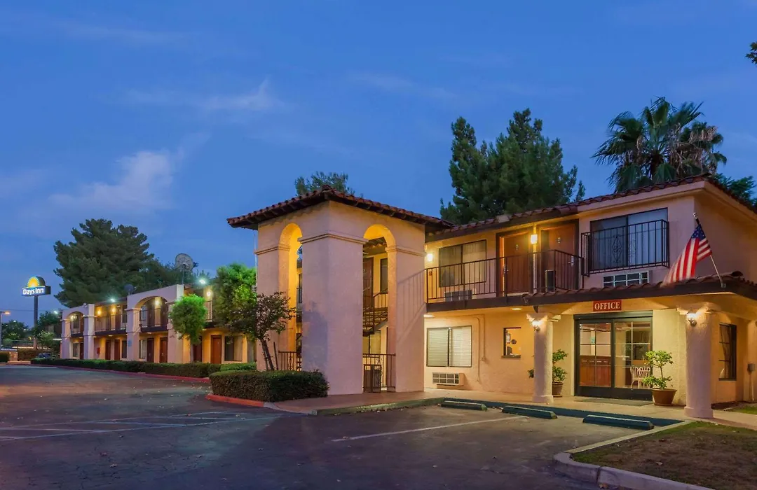 Hospitality Inn-1